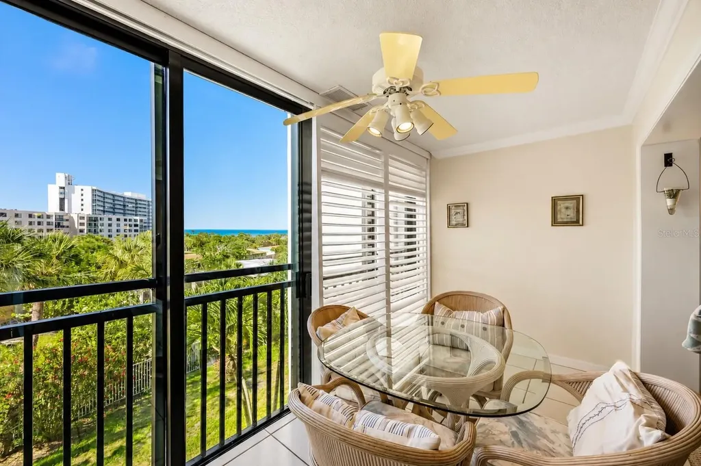 6236 Midnight Pass Road Sarasota FL 34242