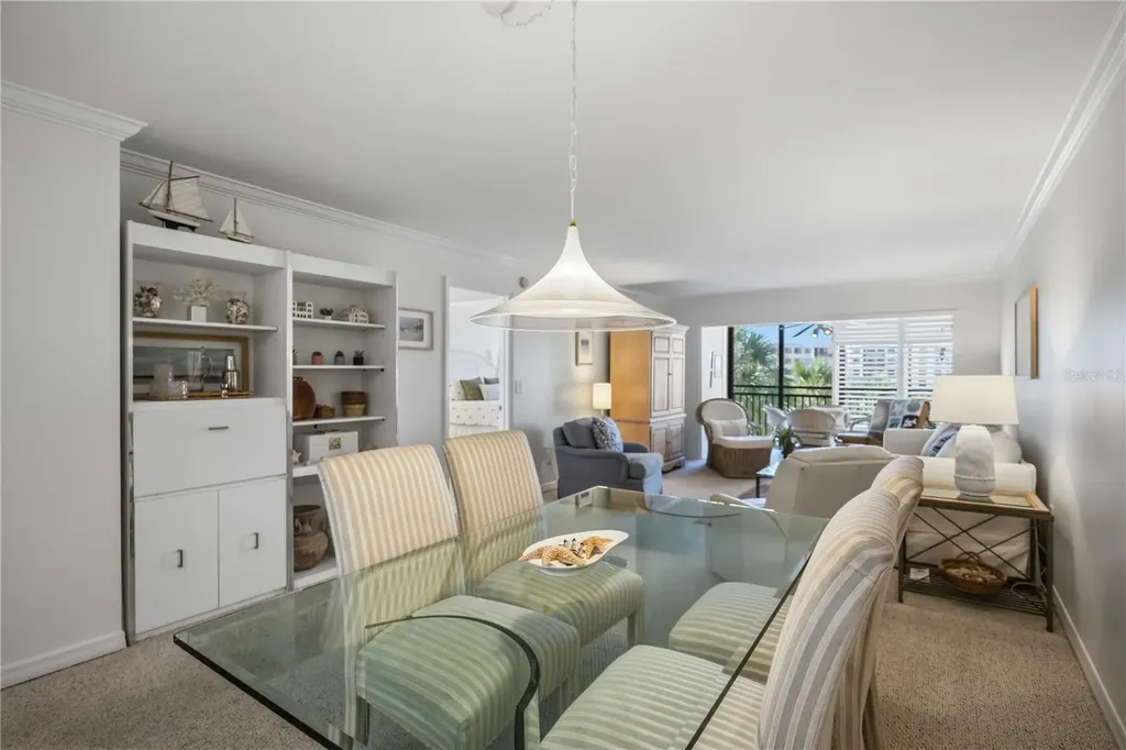 6236 Midnight Pass Road Sarasota FL 34242