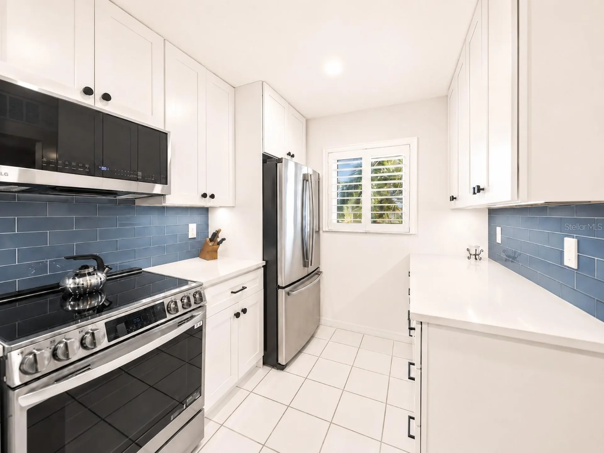 6236 Midnight Pass Road Sarasota FL 34242