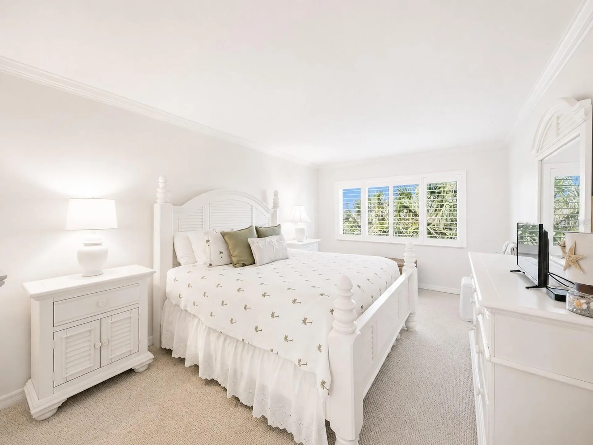6236 Midnight Pass Road Sarasota FL 34242