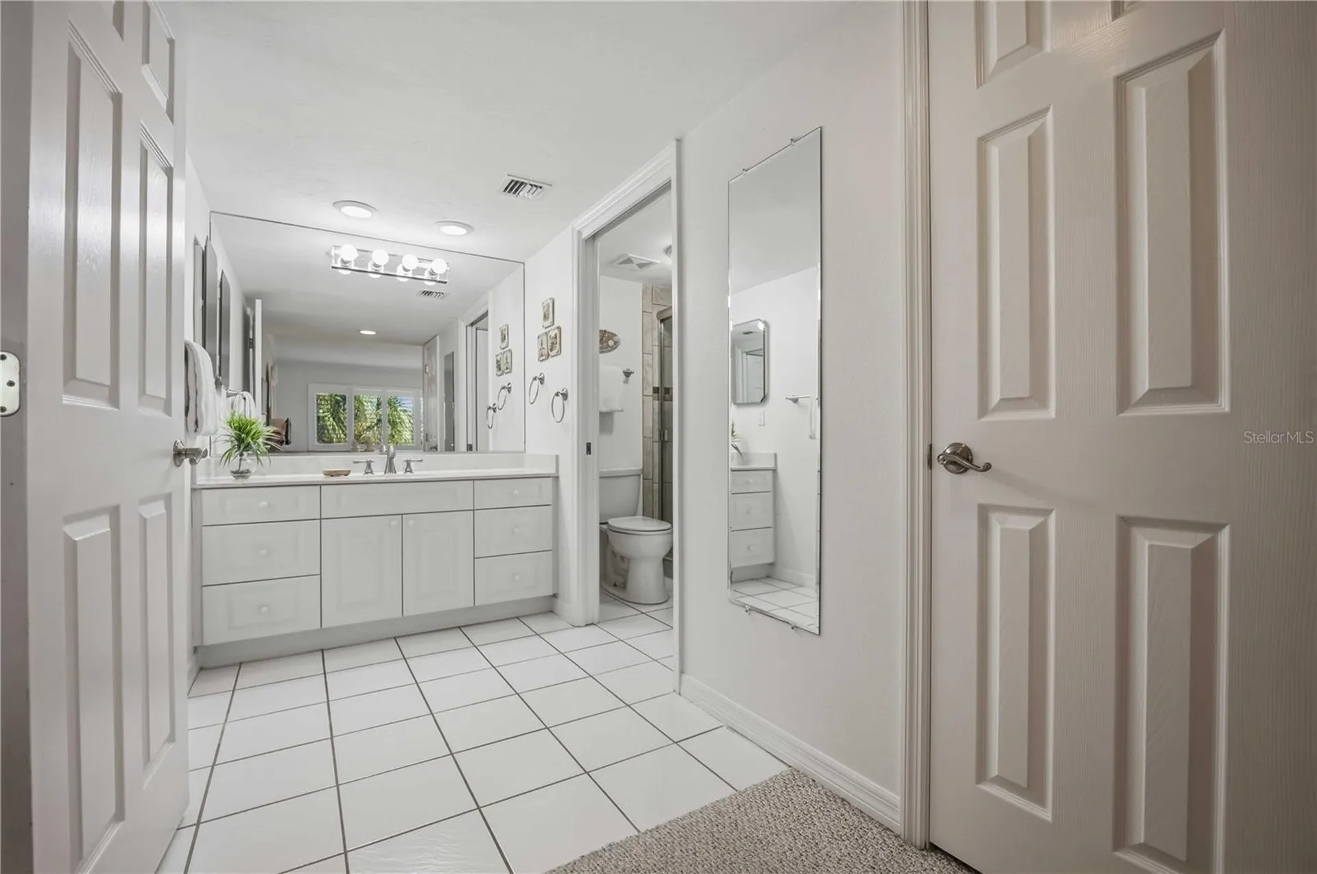 6236 Midnight Pass Road Sarasota FL 34242