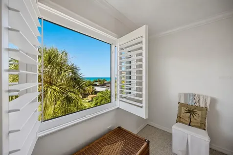 6236 Midnight Pass Road Sarasota FL 34242