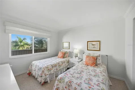 6236 Midnight Pass Road Sarasota FL 34242