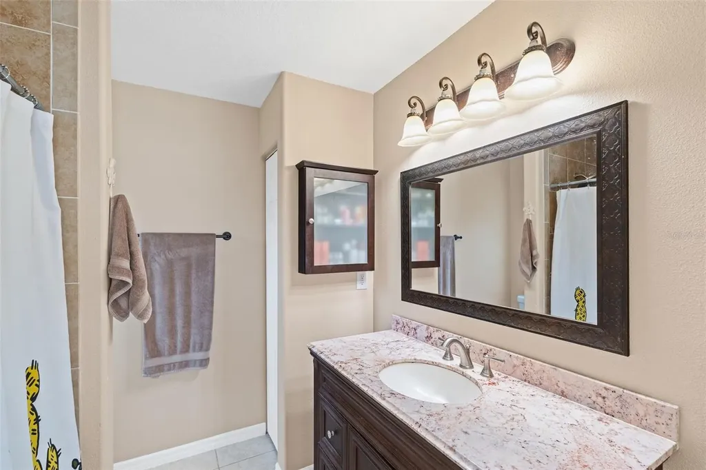 1111 38th Street W Bradenton FL 34205