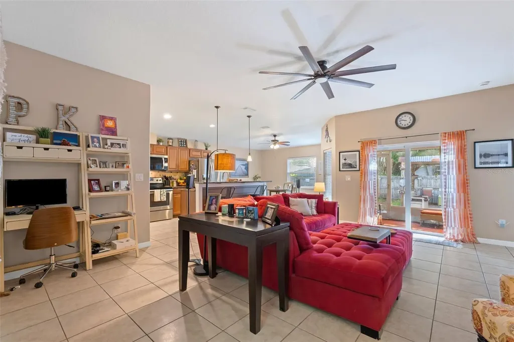 1111 38th Street W Bradenton FL 34205