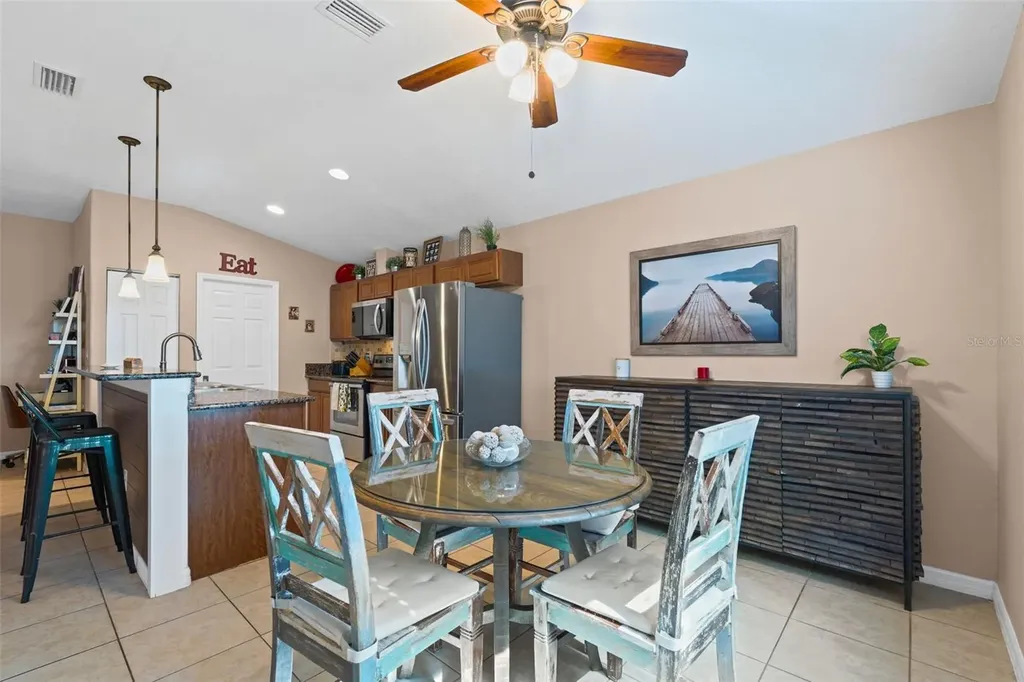 1111 38th Street W Bradenton FL 34205