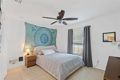 1111 38th Street W Bradenton FL 34205