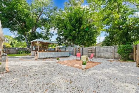 1111 38th Street W Bradenton FL 34205