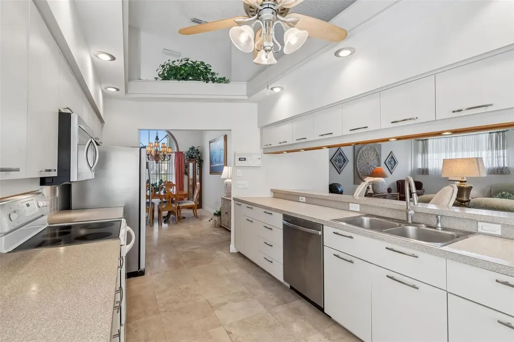 13501 Glaze Brook Drive Hudson FL 34667