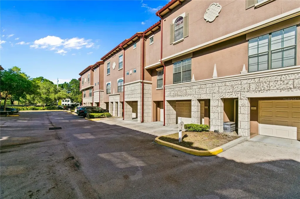 6105 Metrowest Boulevard Orlando FL 32835