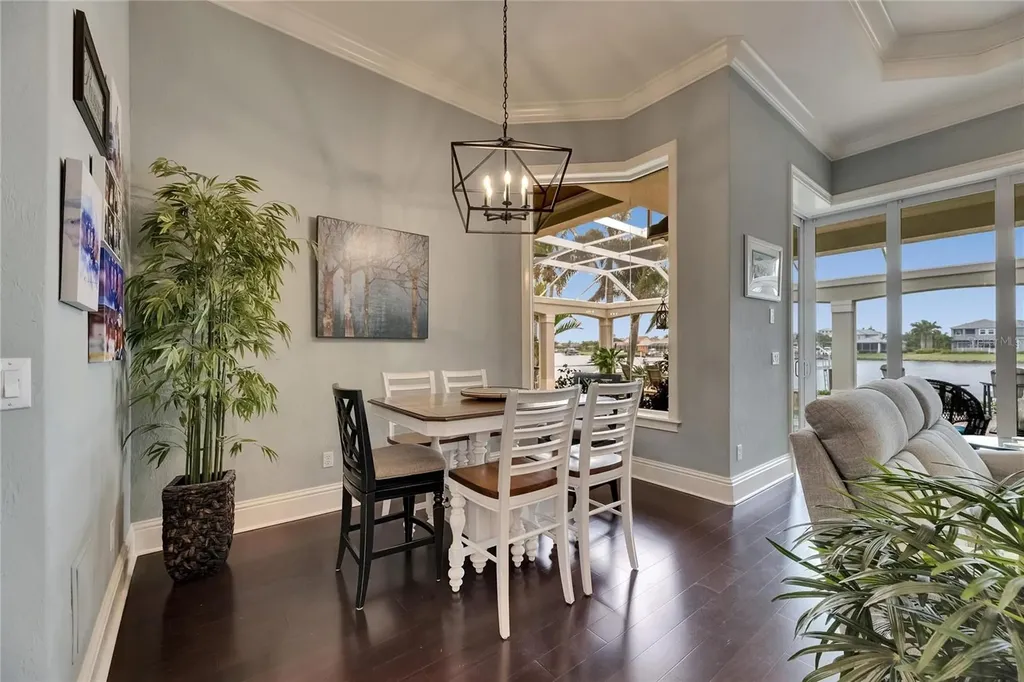 624 Balibay Road Apollo Beach FL 33572