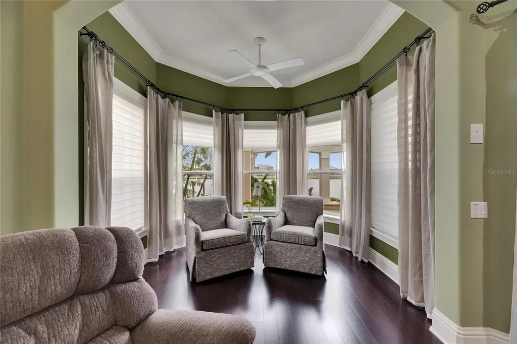 624 Balibay Road Apollo Beach FL 33572