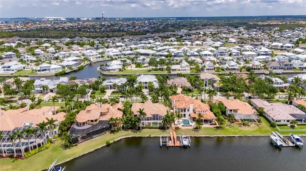 624 Balibay Road Apollo Beach FL 33572