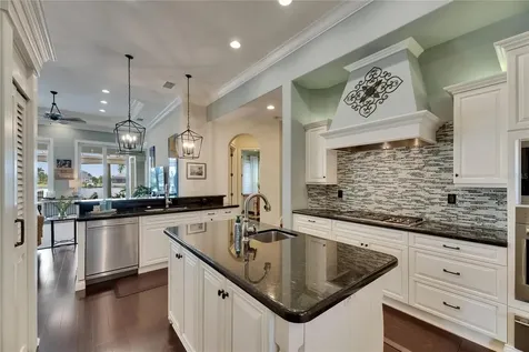 624 Balibay Road Apollo Beach FL 33572