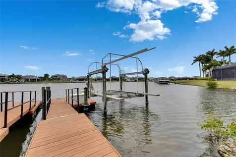 624 Balibay Road Apollo Beach FL 33572