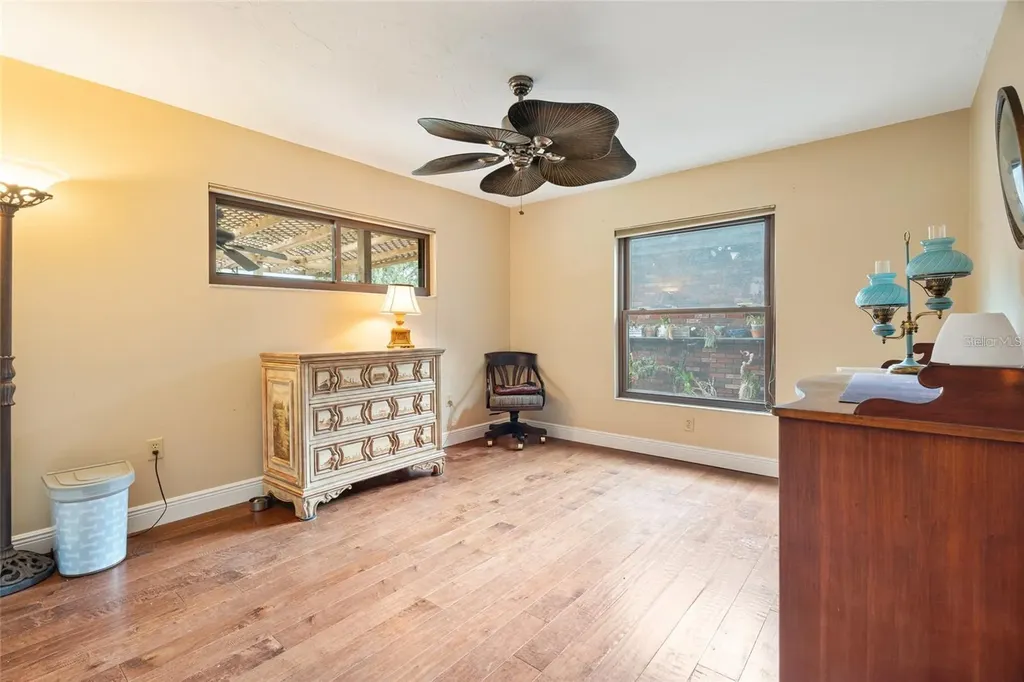 140 Cowpen Lane Sarasota FL 34240