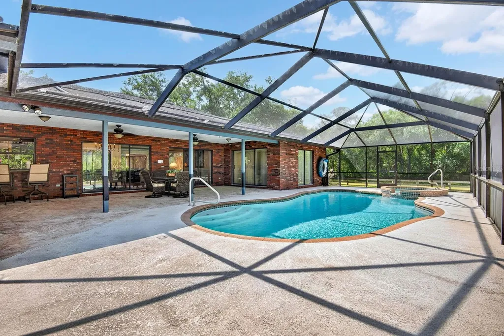 140 Cowpen Lane Sarasota FL 34240