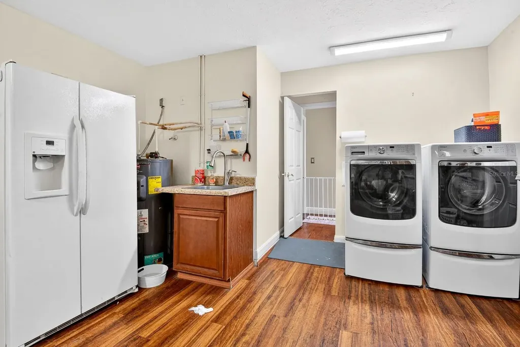 140 Cowpen Lane Sarasota FL 34240