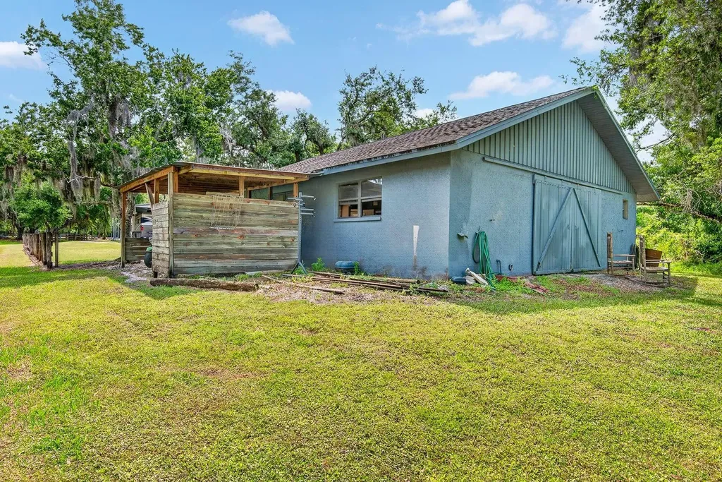 140 Cowpen Lane Sarasota FL 34240
