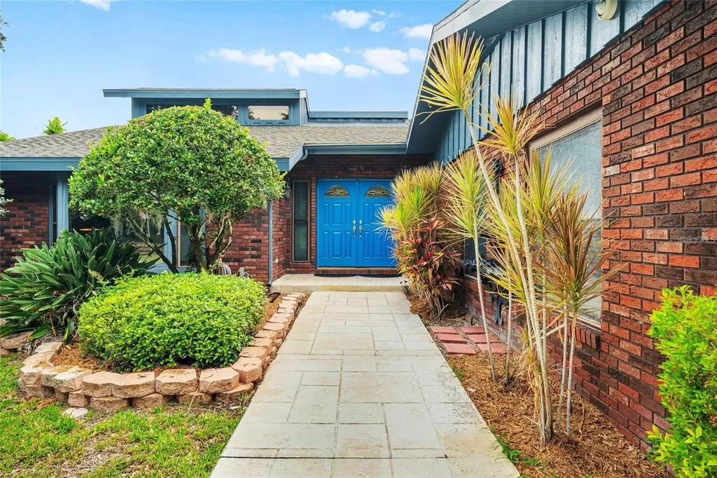 140 Cowpen Lane Sarasota FL 34240