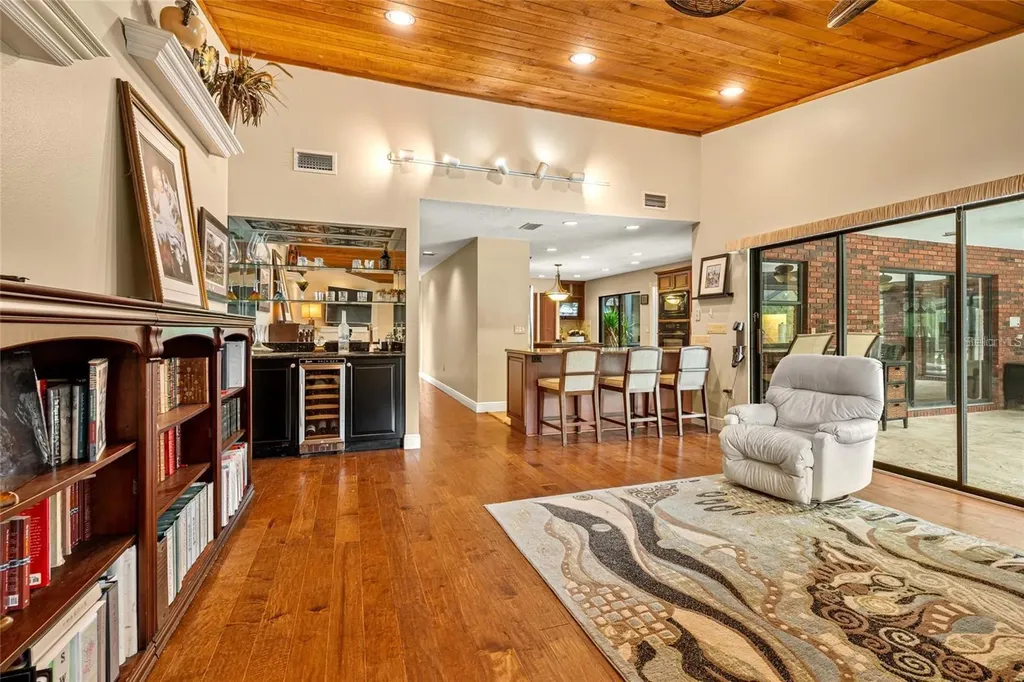 140 Cowpen Lane Sarasota FL 34240