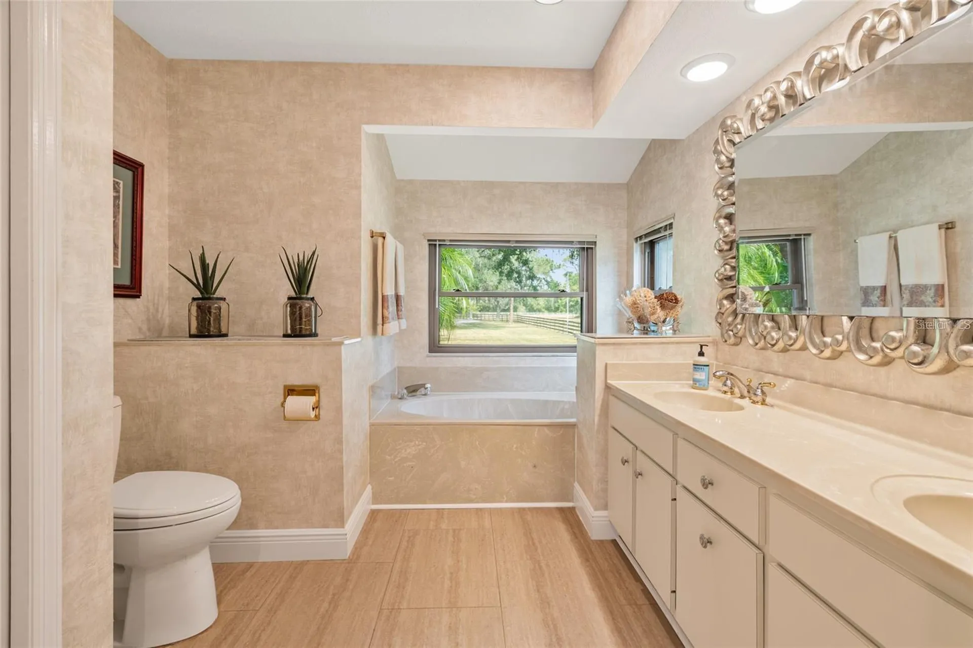 140 Cowpen Lane Sarasota FL 34240