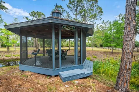 140 Cowpen Lane Sarasota FL 34240