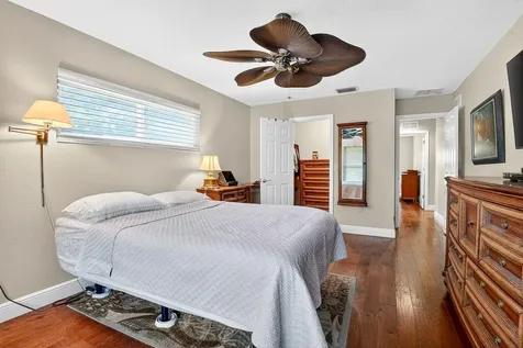 140 Cowpen Lane Sarasota FL 34240