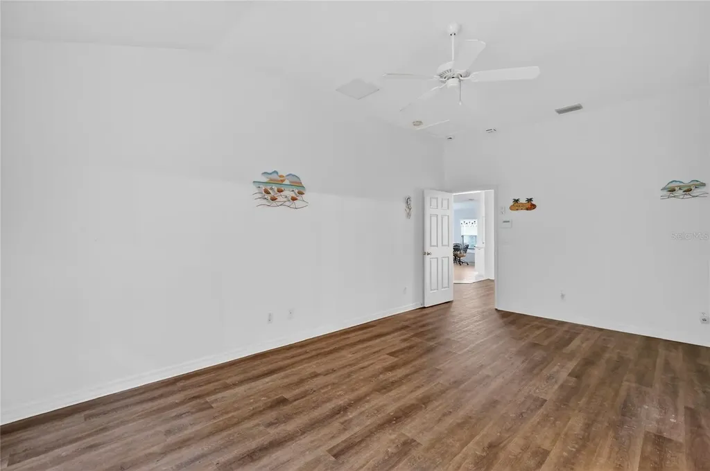 27545 Discover Court Leesburg FL 34748