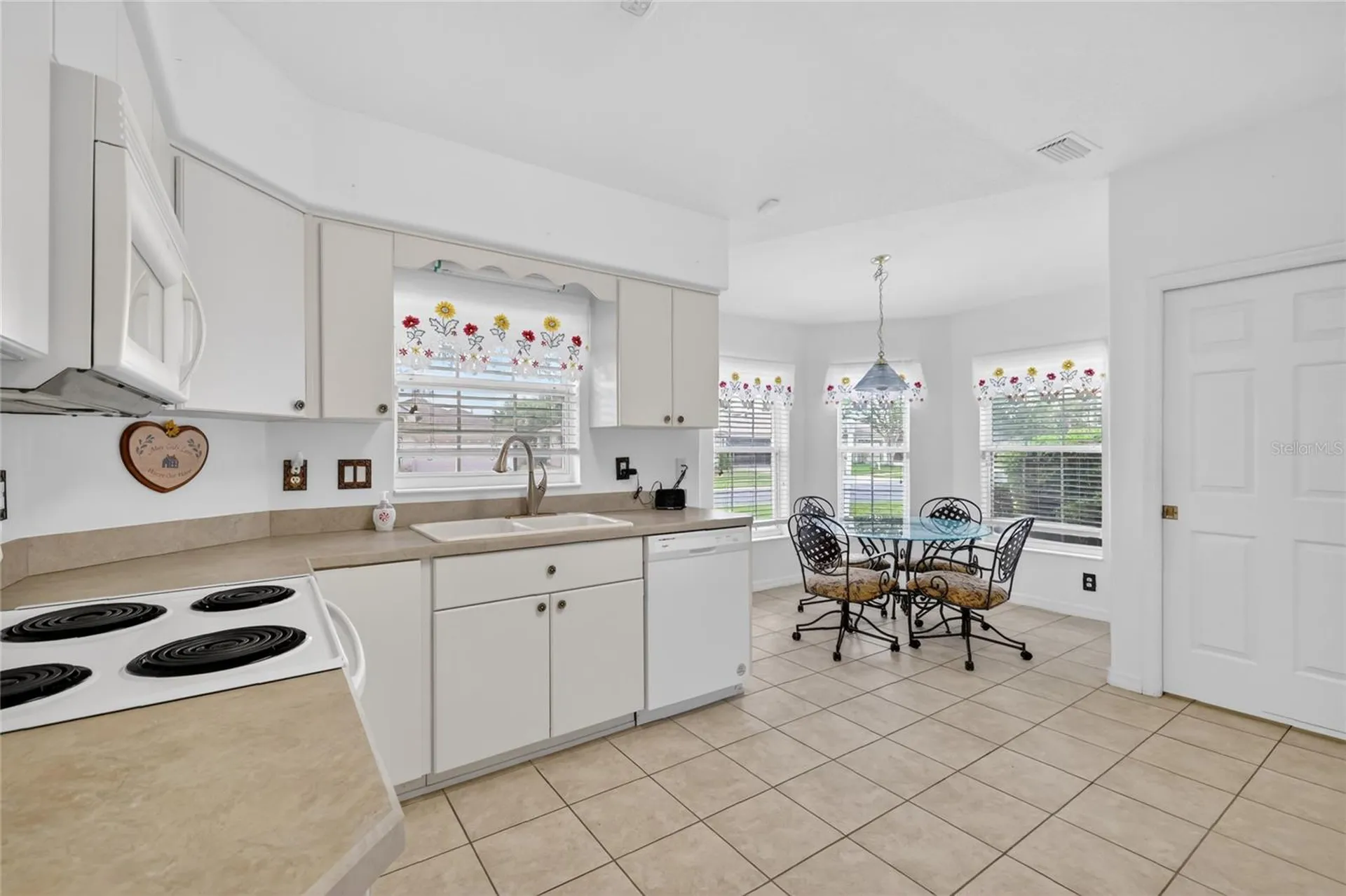 27545 Discover Court Leesburg FL 34748