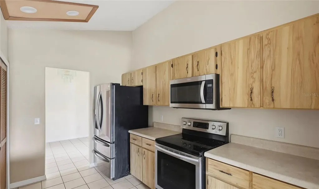 1731 Hazelton Avenue Deltona FL 32738