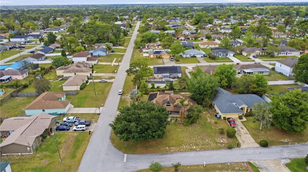 1731 Hazelton Avenue Deltona FL 32738