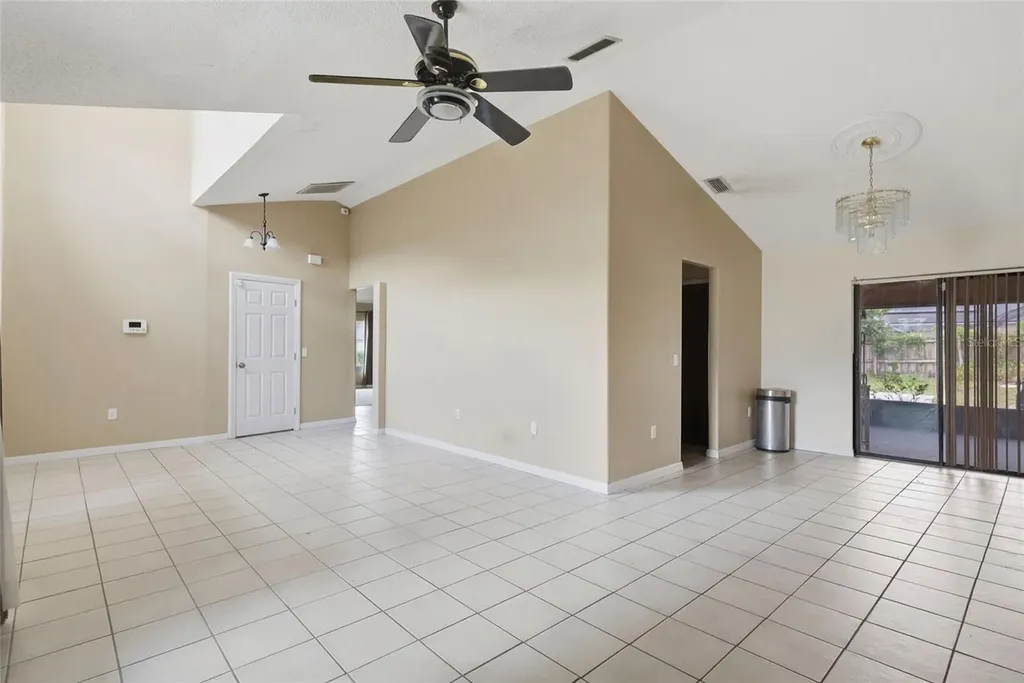 1731 Hazelton Avenue Deltona FL 32738