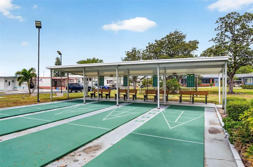 9790 66th Street N Pinellas Park FL 33782