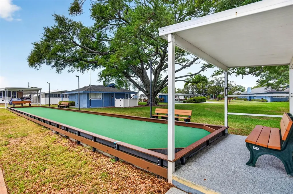 9790 66th Street N Pinellas Park FL 33782