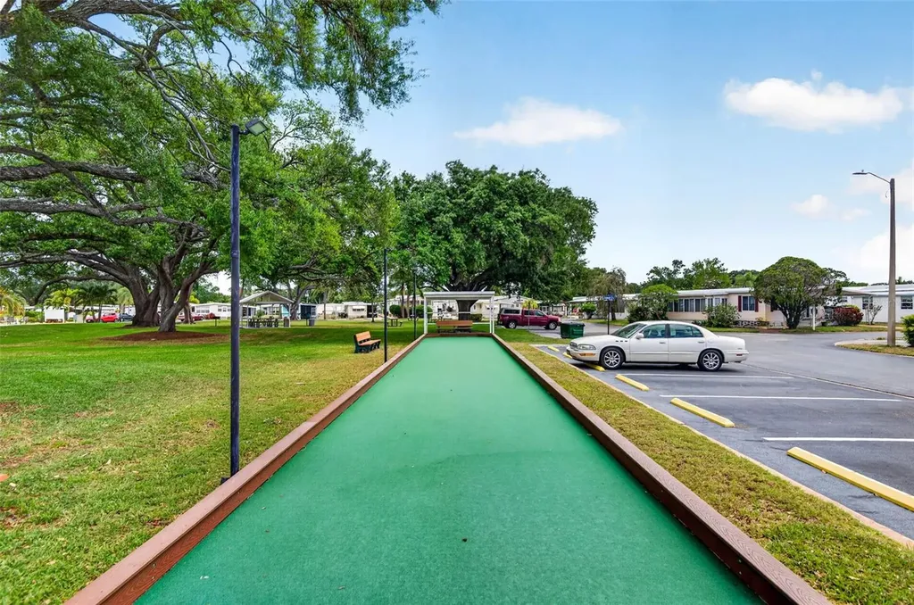 9790 66th Street N Pinellas Park FL 33782
