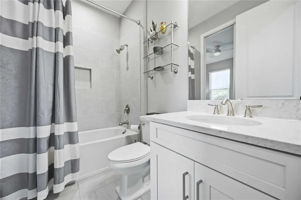 15665 Sacile Lane Bradenton FL 34211