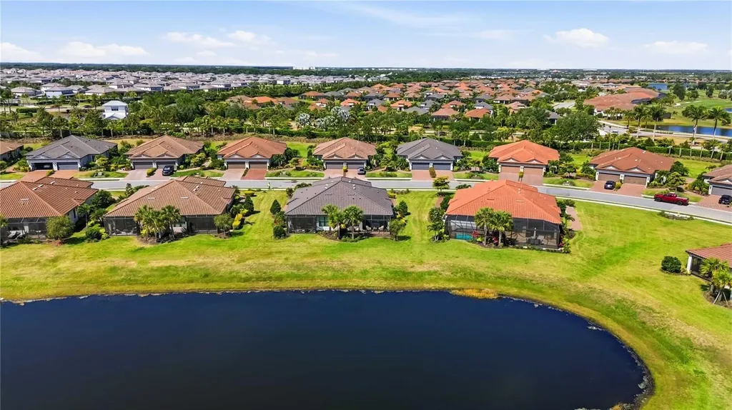 15665 Sacile Lane Bradenton FL 34211