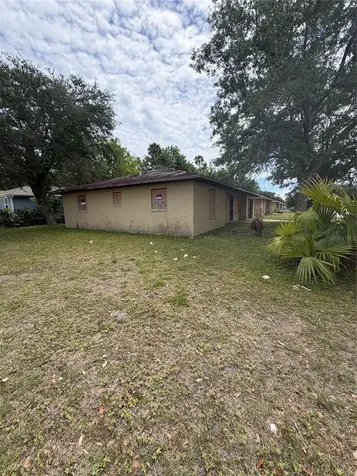 501 Loomis Trail Daytona Beach FL 32114