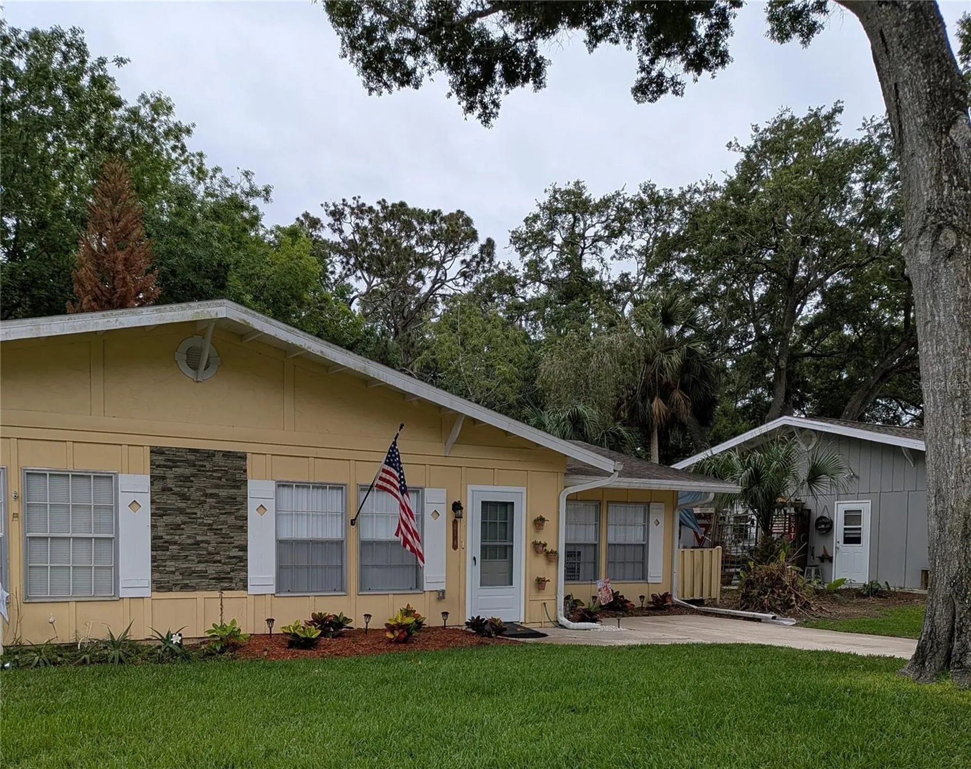 21 Country Club Drive New Smyrna Beach FL 32168