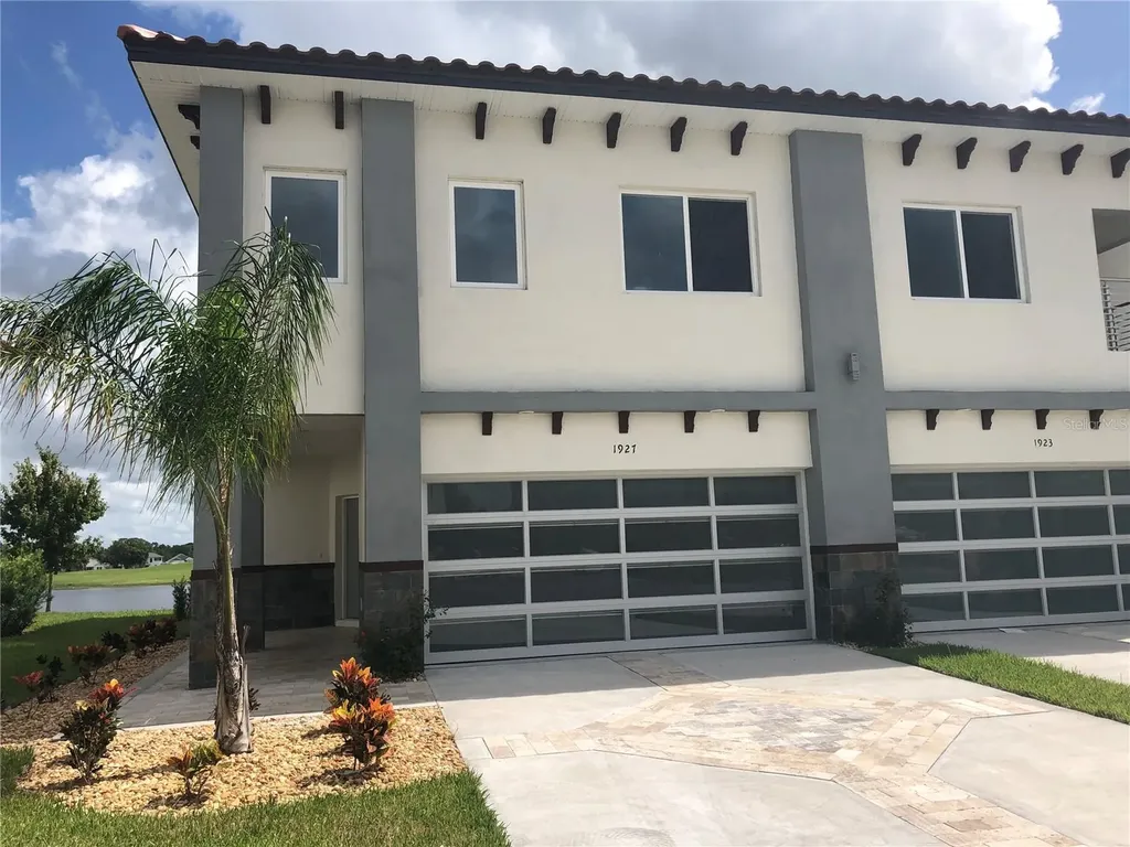1927 Greenbriar Terrace Davenport FL 33837