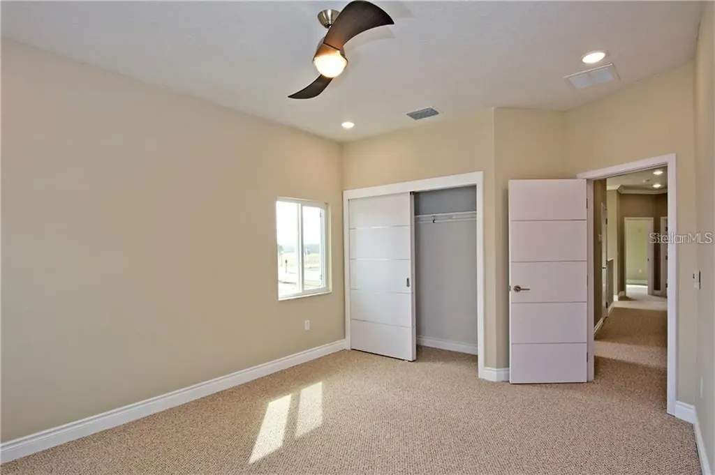 1927 Greenbriar Terrace Davenport FL 33837