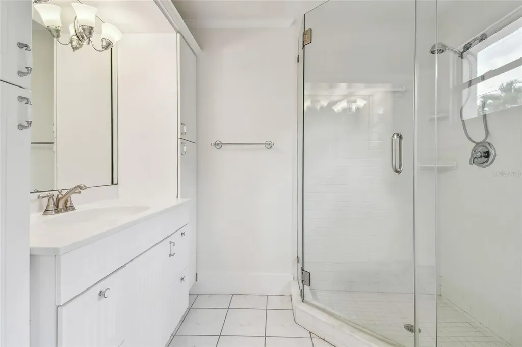 3120 S Julia Circle Tampa FL 33629