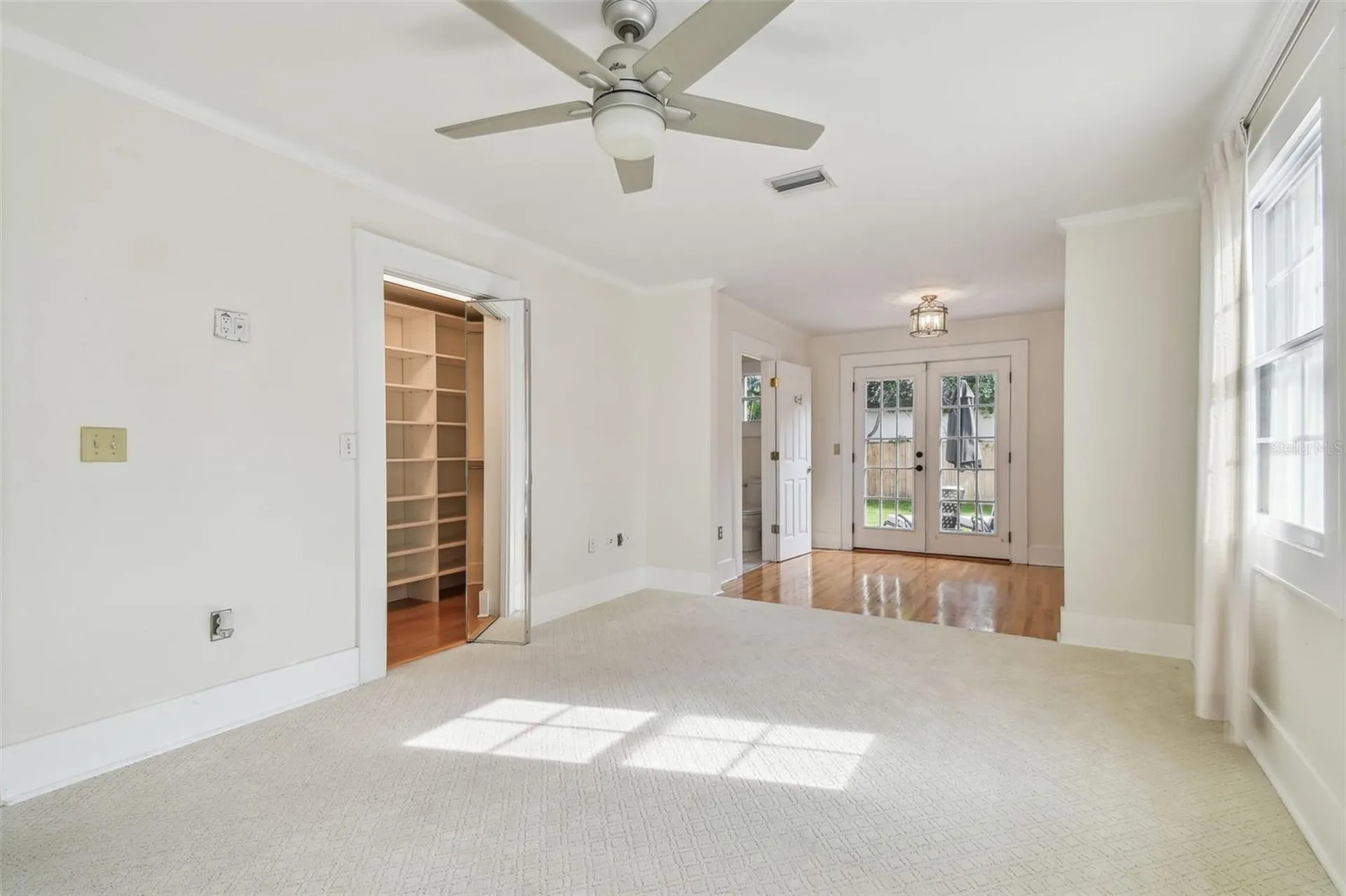 3120 S Julia Circle Tampa FL 33629