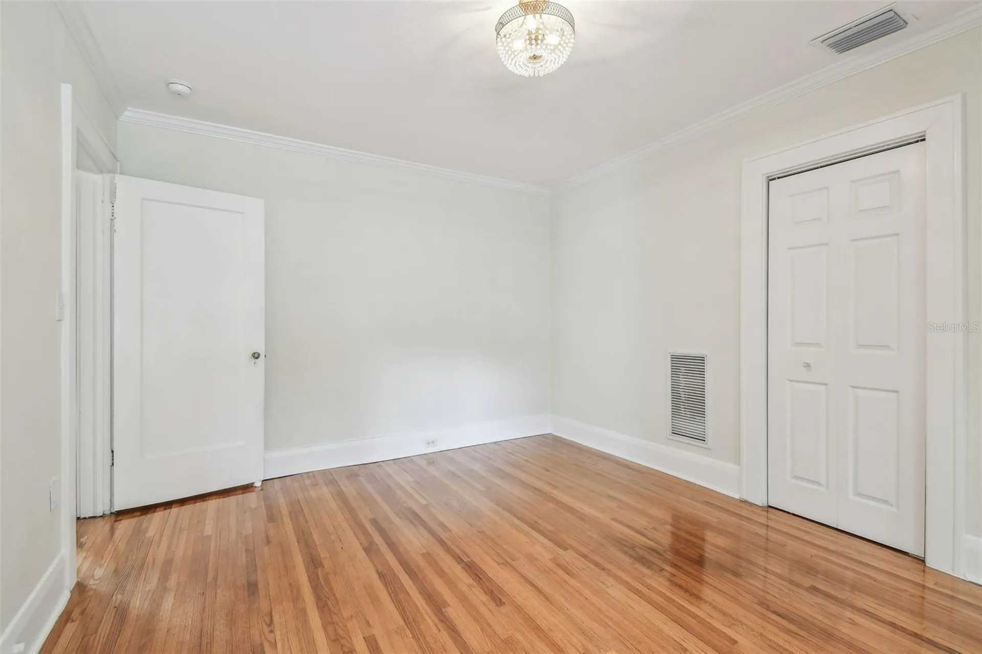 3120 S Julia Circle Tampa FL 33629