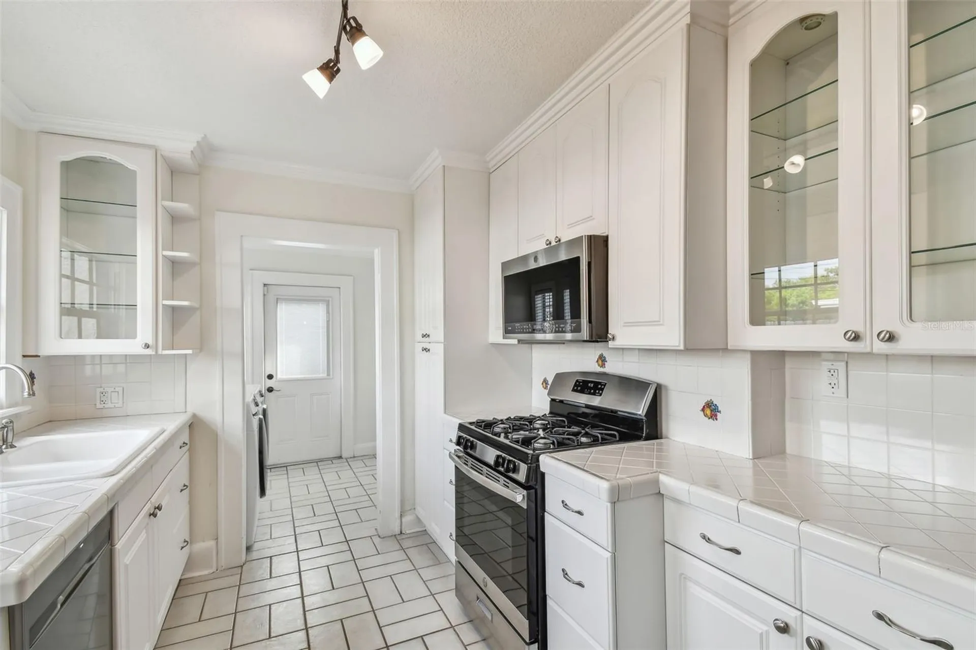 3120 S Julia Circle Tampa FL 33629