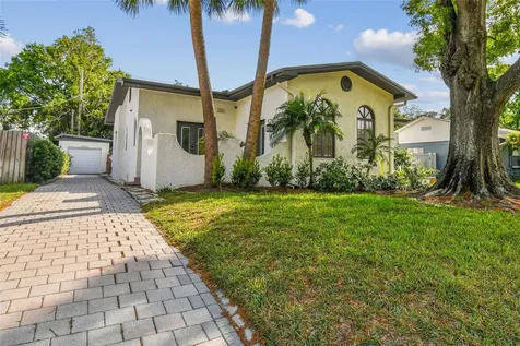 3120 S Julia Circle Tampa FL 33629