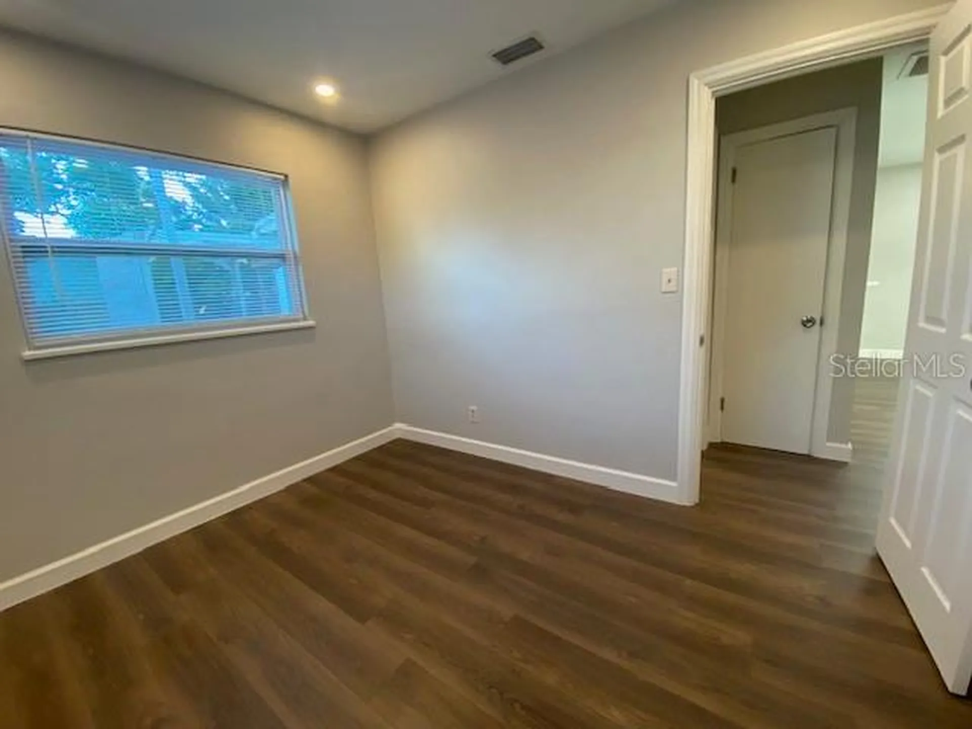 4665 Yarmouth Avenue S St Petersburg FL 33711