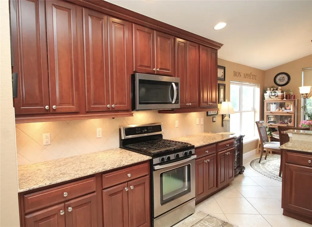 516 Lago Loop Davenport FL 33837