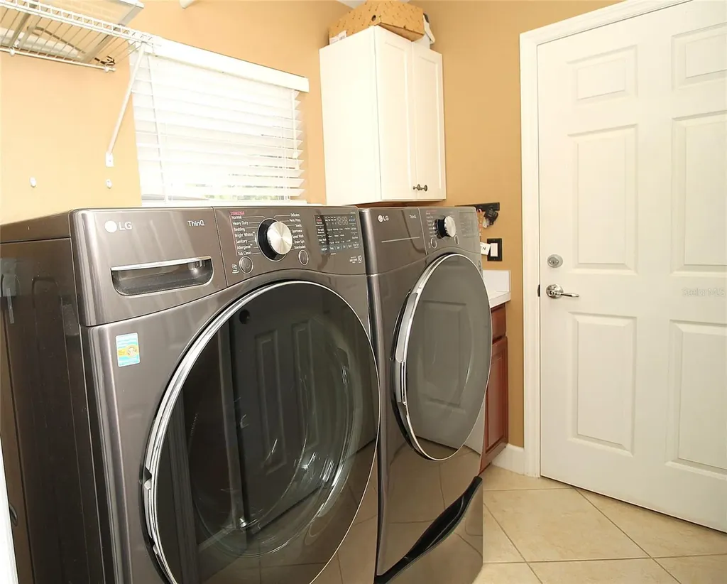 516 Lago Loop Davenport FL 33837